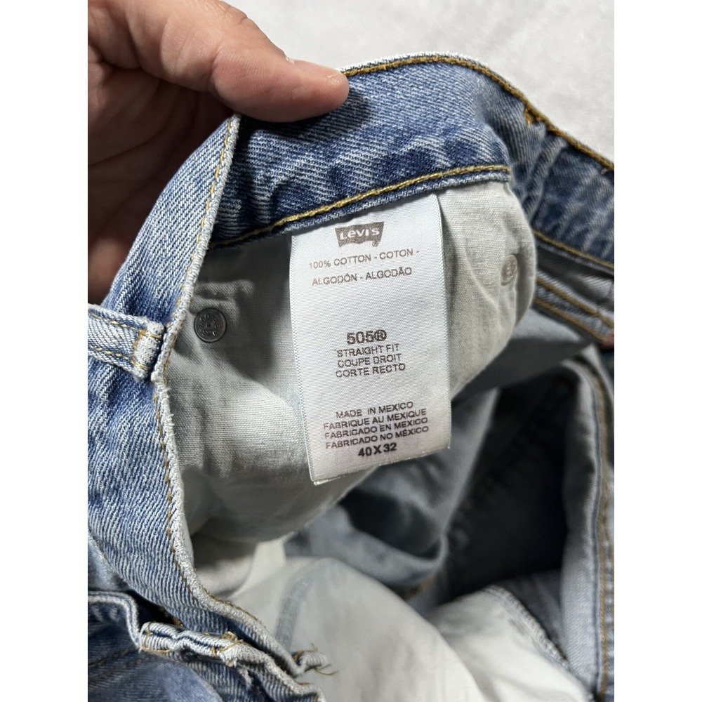 Levis 505 Jeans Mens 40x32 Blue Regular Straight Light Wash Denim - Picture 8 of 11
